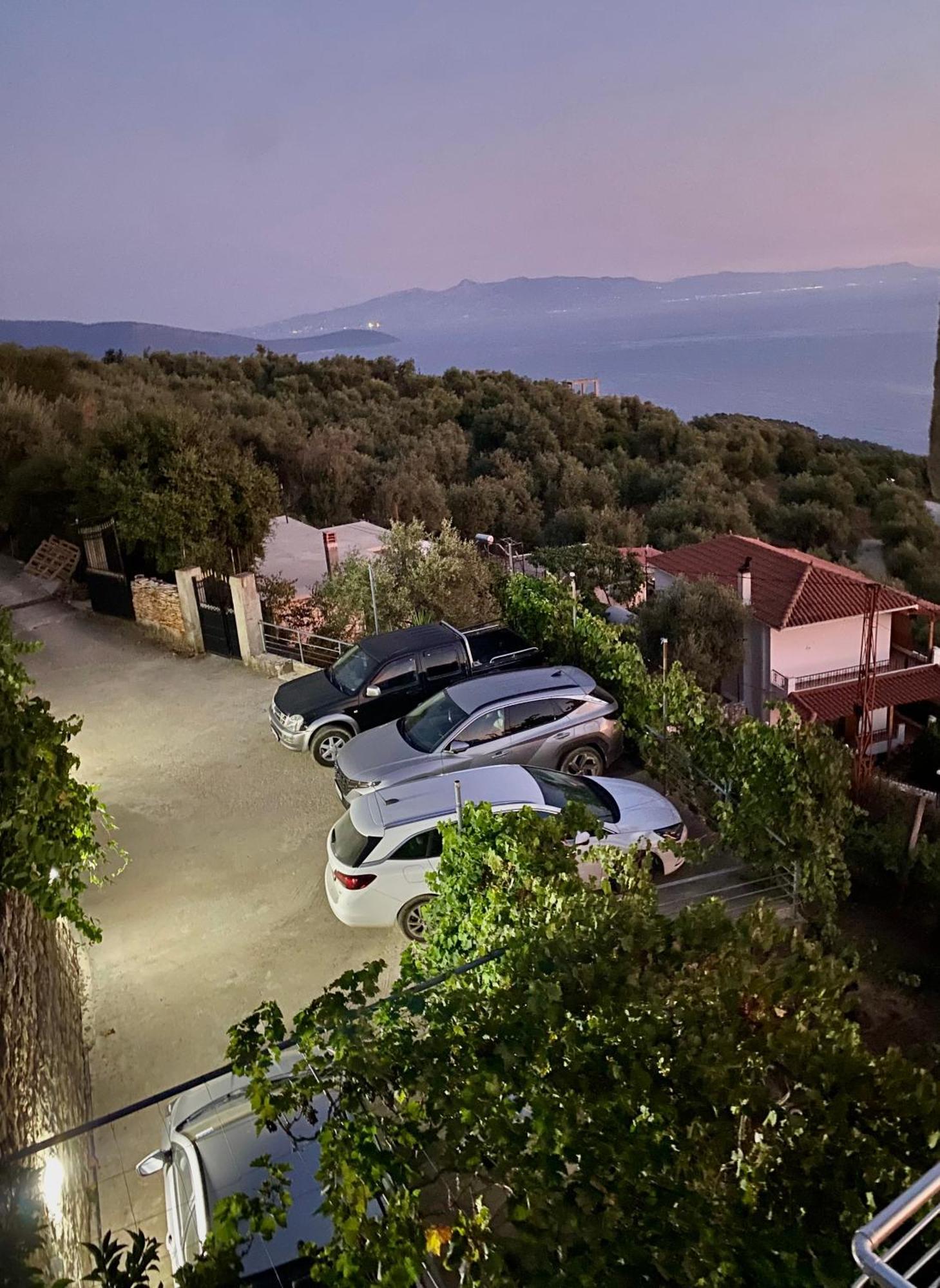 Апартаменты Erika'S House Лукове Экстерьер фото